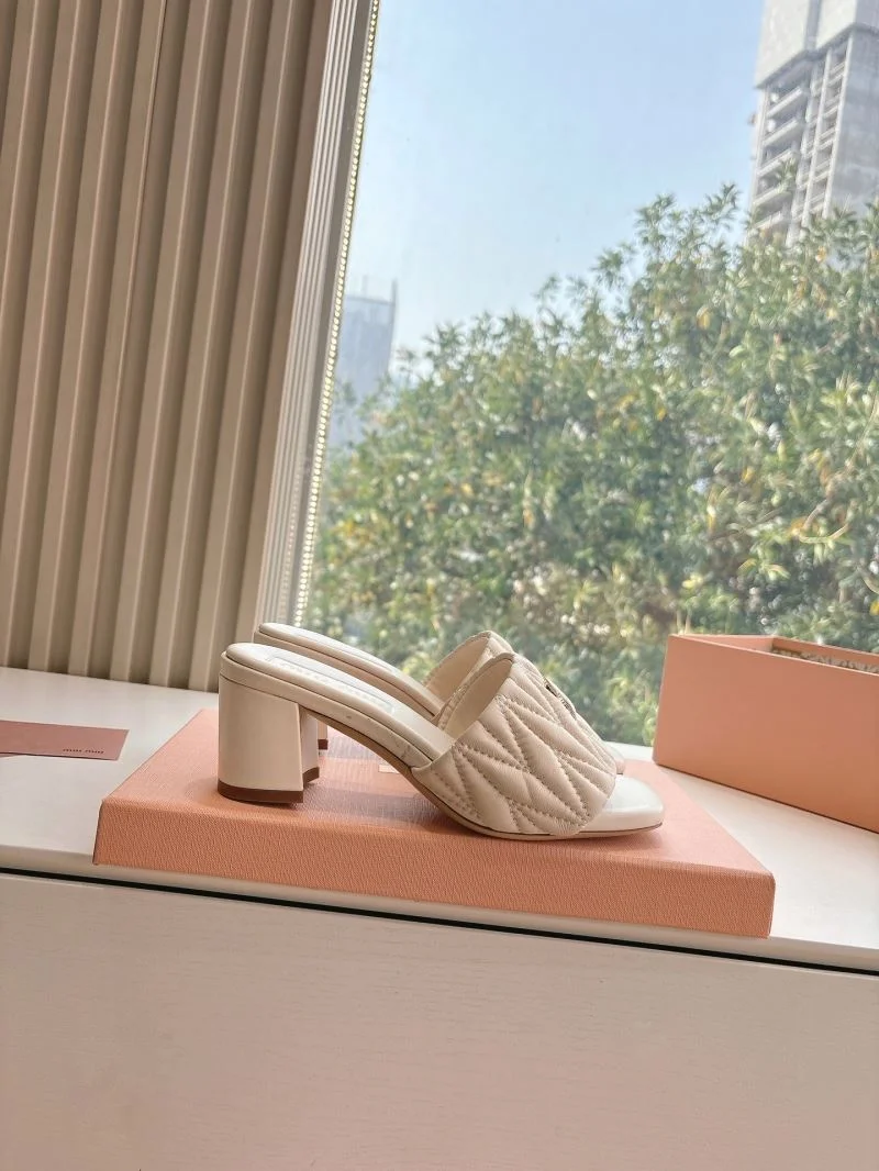 Miu Miu Sandals RelaxedFit 9533