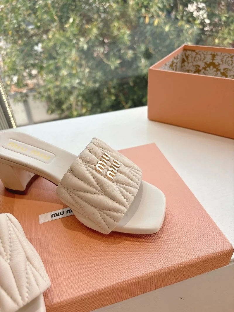Miu Miu Sandals RelaxedFit 9533