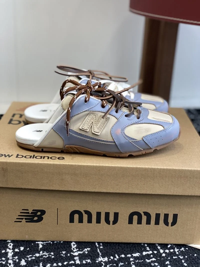 Miu Miu Sandals Elegant 9510