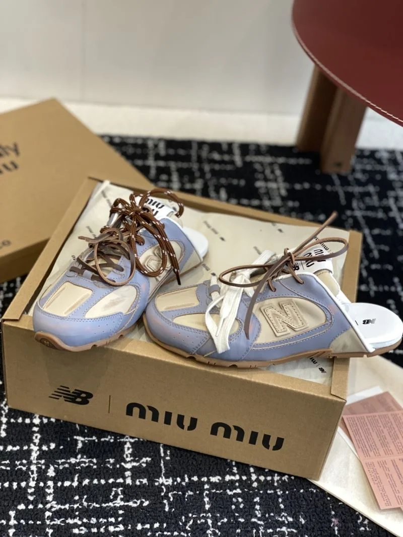 Miu Miu Sandals Elegant 9510