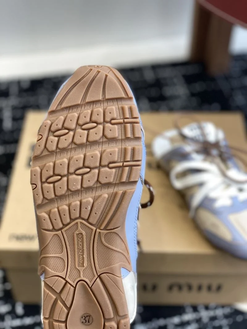 Miu Miu Sandals Elegant 9510