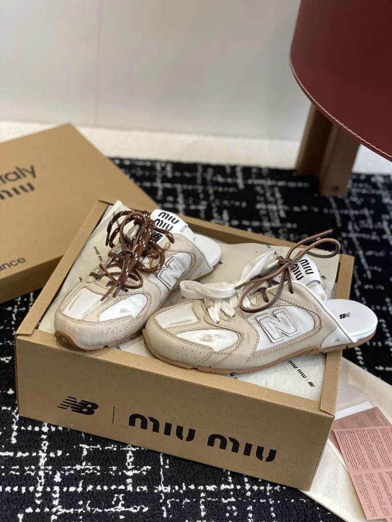 Miu Miu Sandals OnTrend 9504