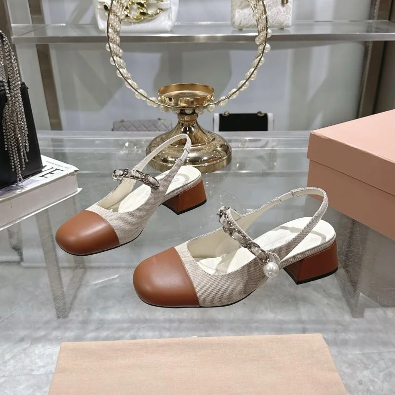 Miu Miu Sandals WellDesigned 9564