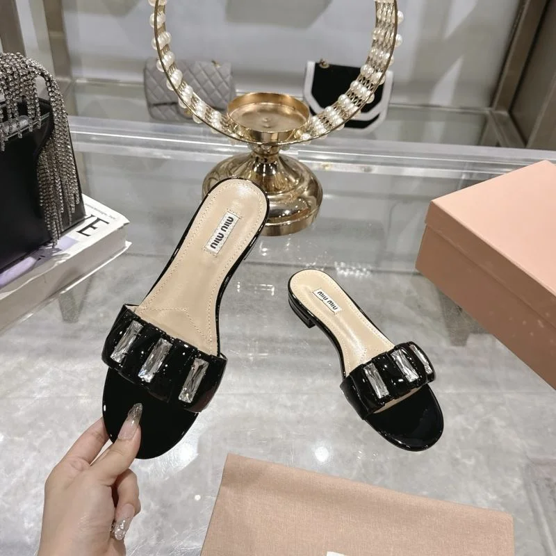 Modern Miu Miu Sandals 9575