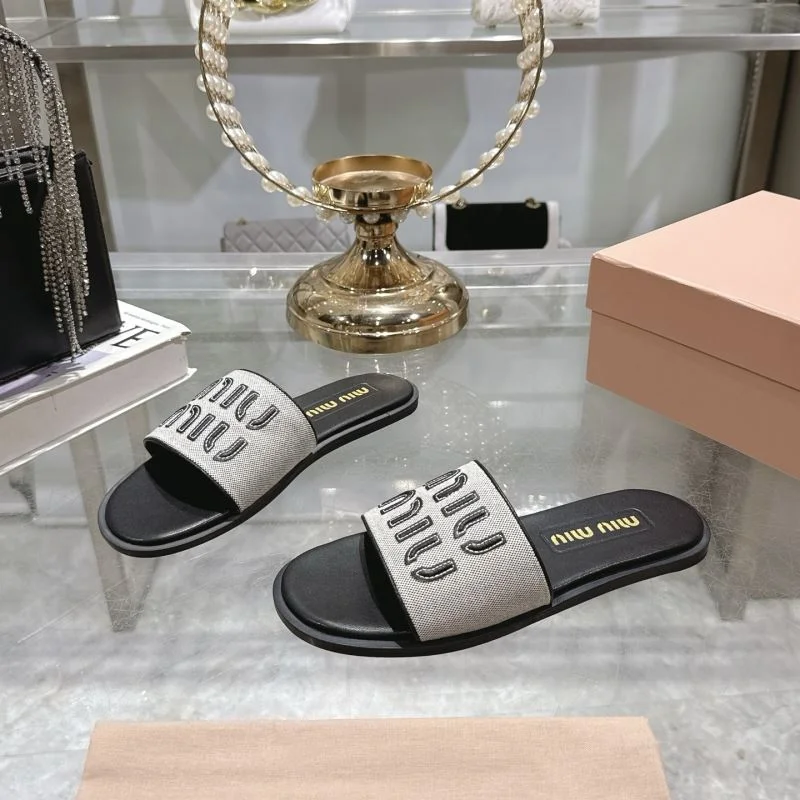 WellDesigned Miu Miu Sandals 9550