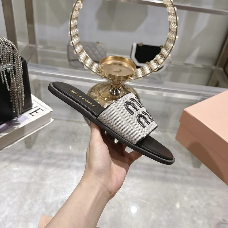 WellDesigned Miu Miu Sandals 9550