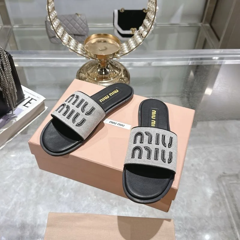 WellDesigned Miu Miu Sandals 9550