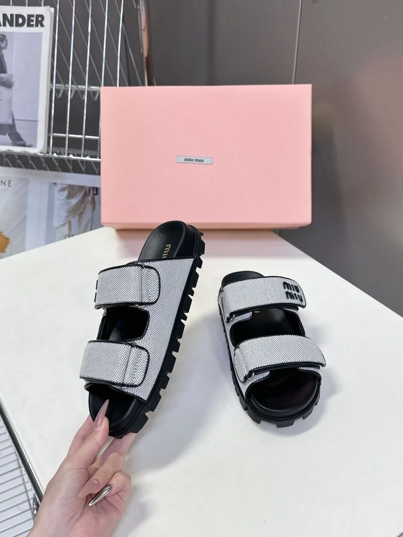 Miu Miu Sandals Unisex 9495