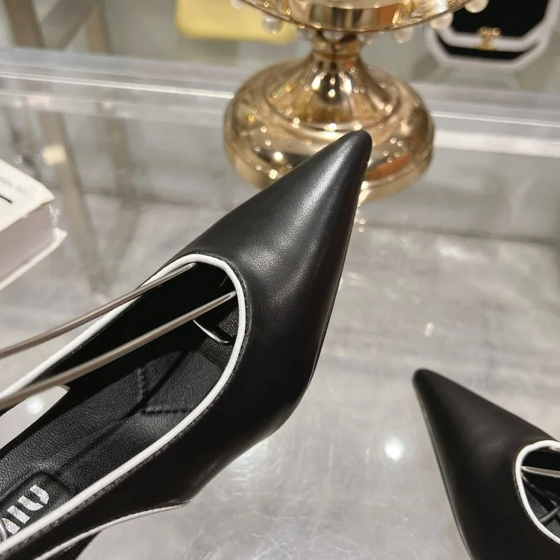 Miu Miu Sandals QuickDry 9513