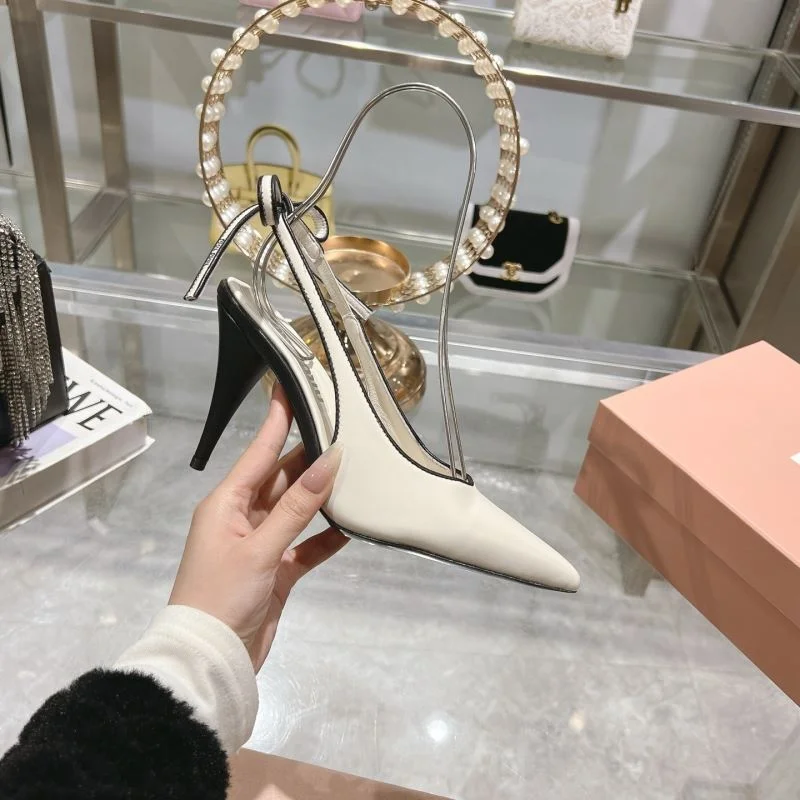 Miu Miu Sandals UrbanStyle 9524