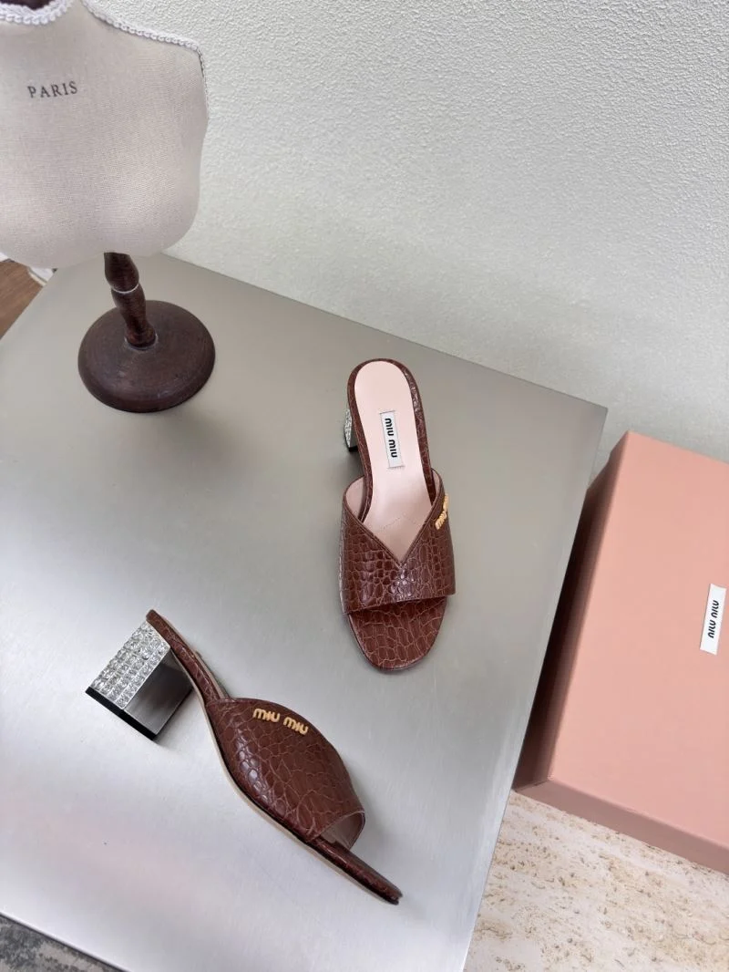 Trendsetting Miu Miu Sandals 9541