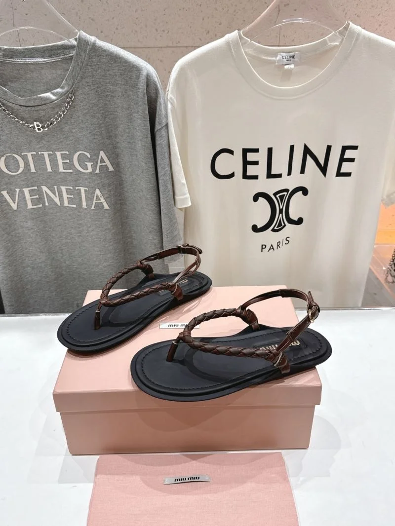 Miu Miu Sandals Trendy 9511
