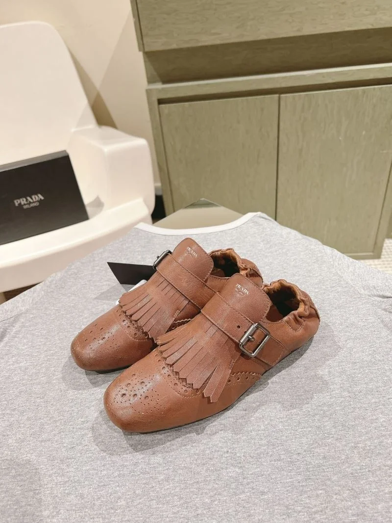Miu Miu Sandals Minimalist 15482
