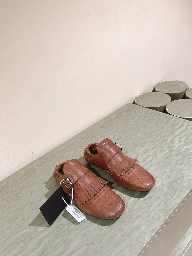 Miu Miu Sandals Minimalist 15482