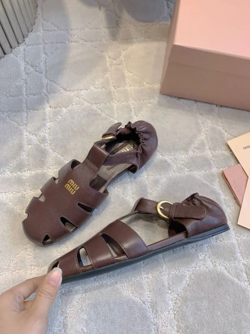 Miu Miu Sandals Vibrant 15483