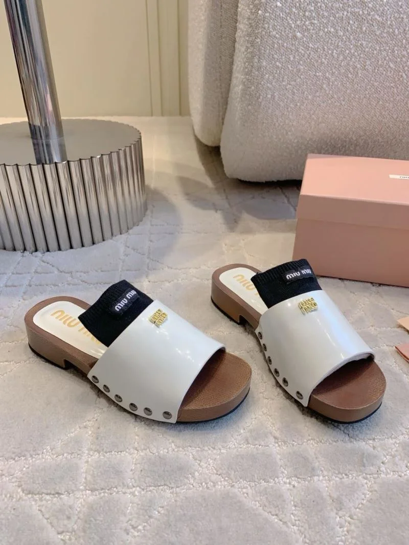 Trendy Miu Miu Sandals 15476