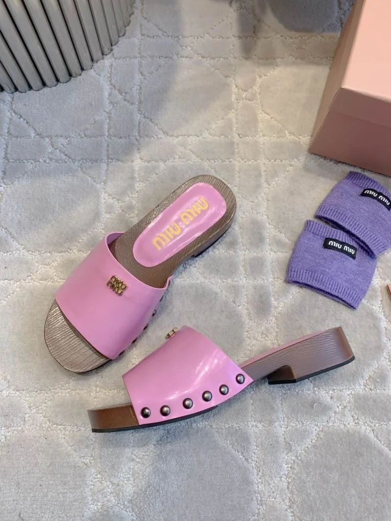 RelaxedFit Miu Miu Sandals 15489