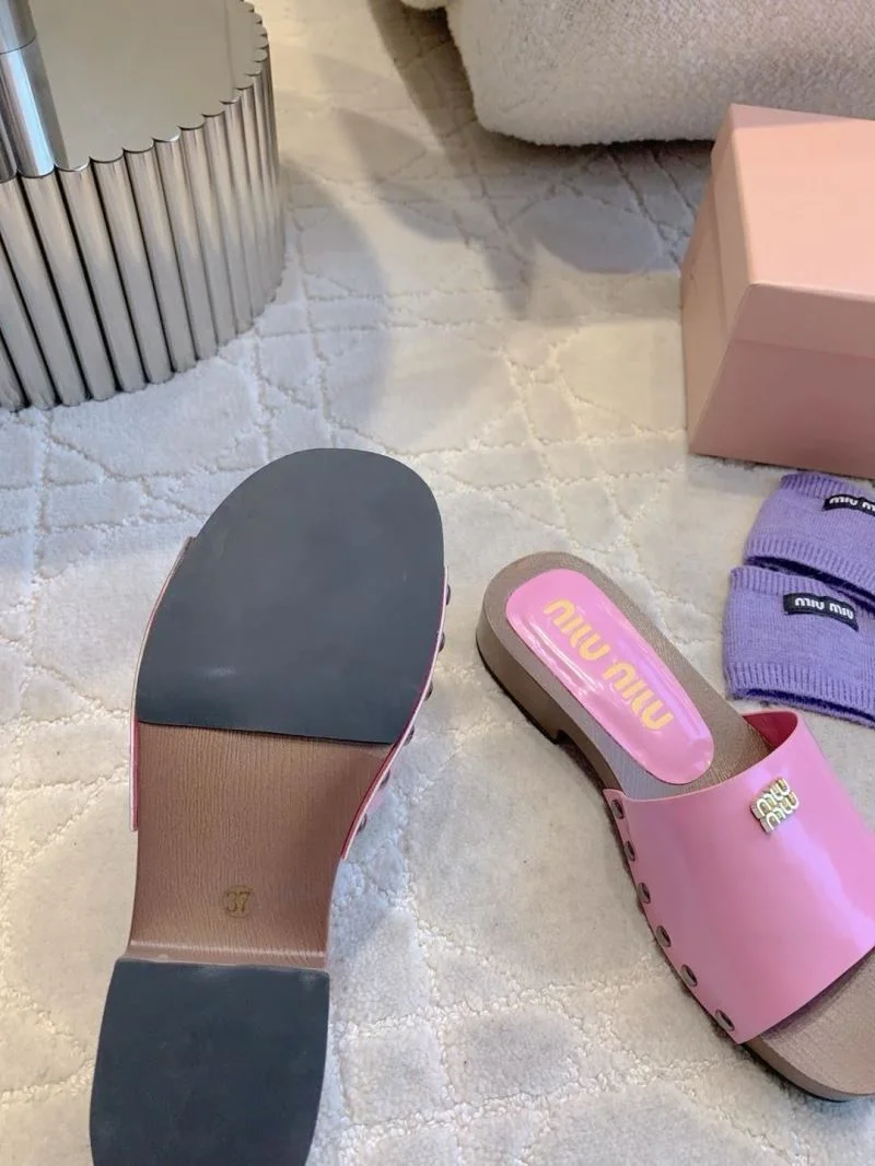 RelaxedFit Miu Miu Sandals 15489