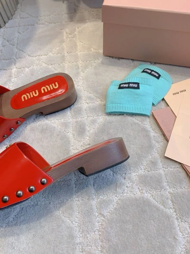 Elegant Miu Miu Sandals 15484