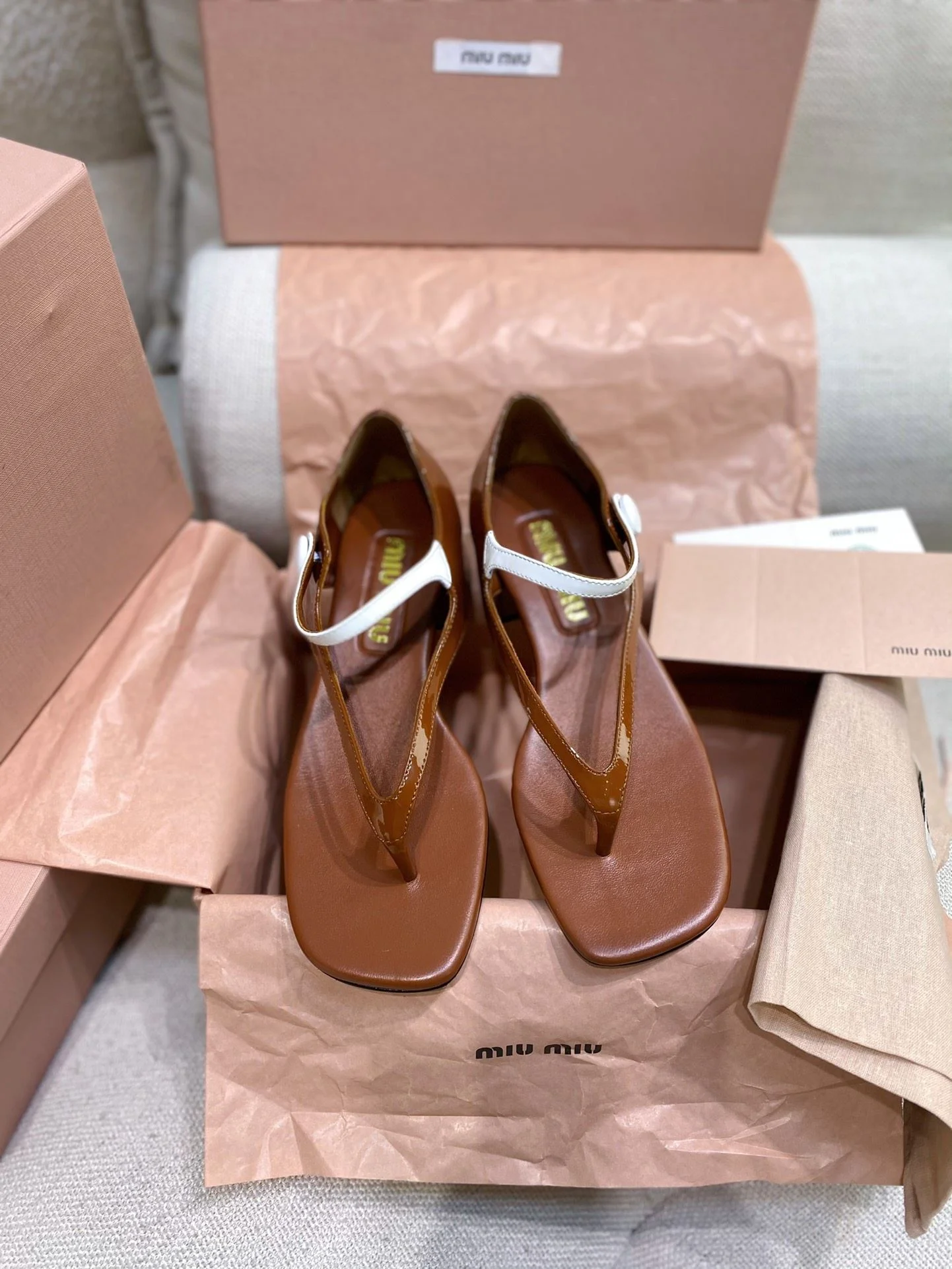 Miu Miu Sandals AllSeason 6168