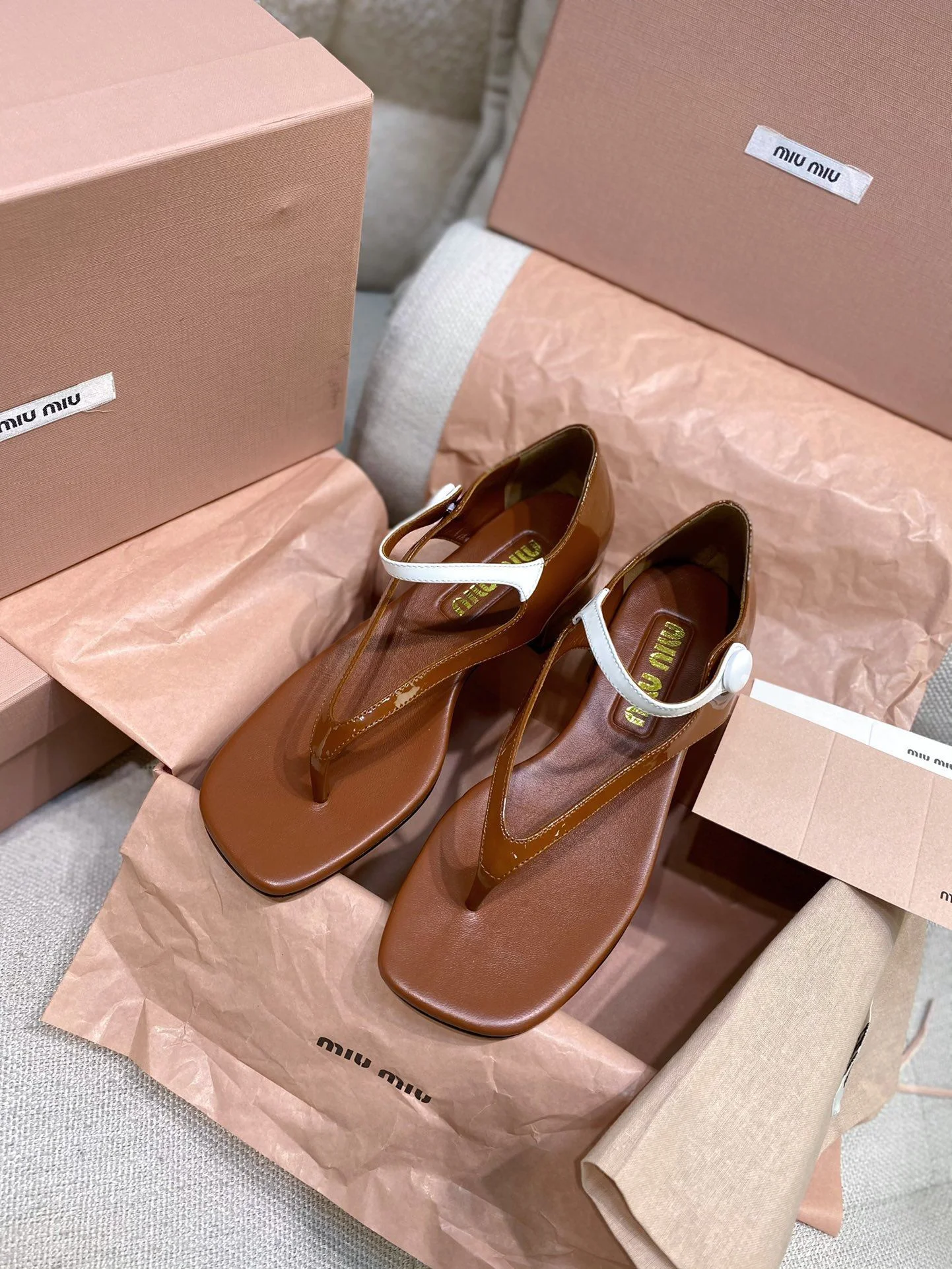 Miu Miu Sandals AllSeason 6168