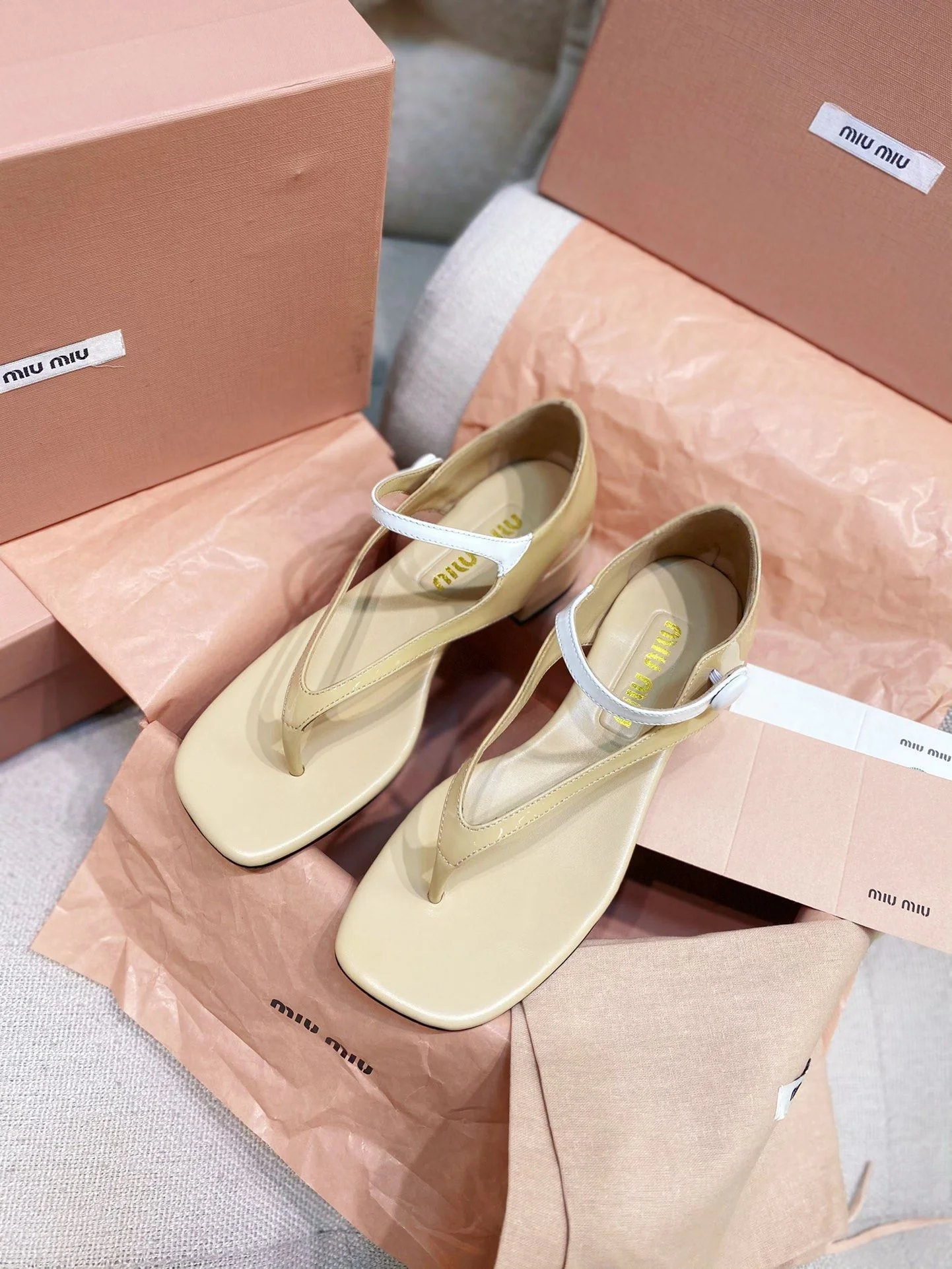 Miu Miu Sandals Packable 6135