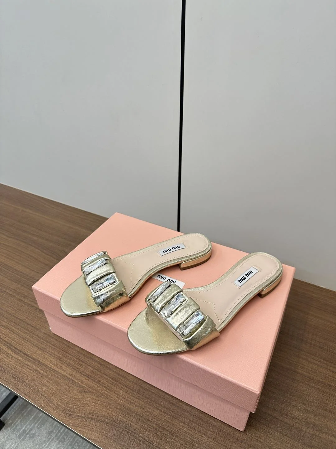 Miu Miu Sandals Attractive 6128