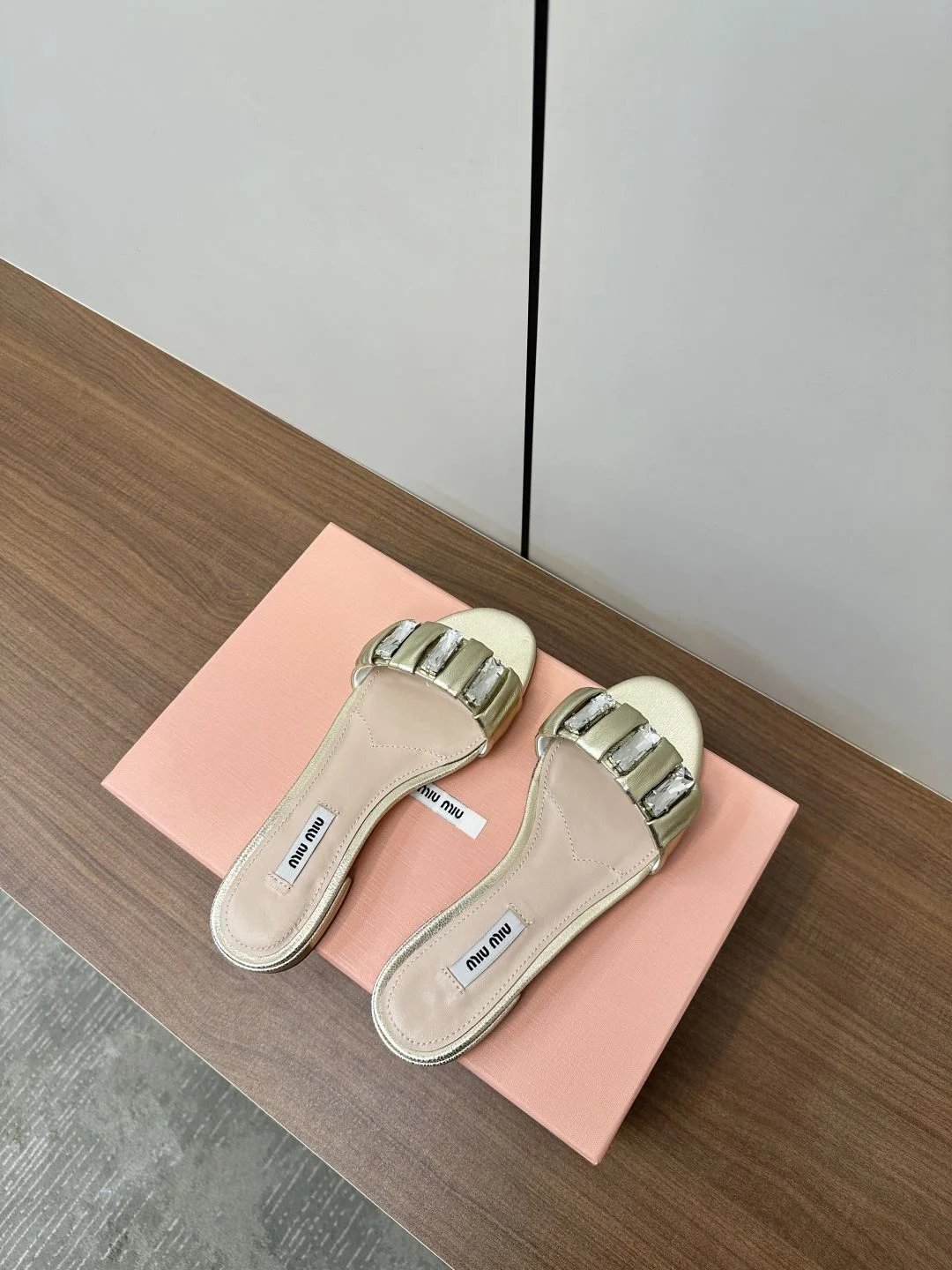 Miu Miu Sandals Attractive 6128