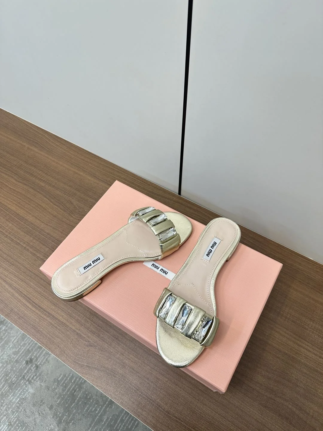 Miu Miu Sandals Attractive 6128