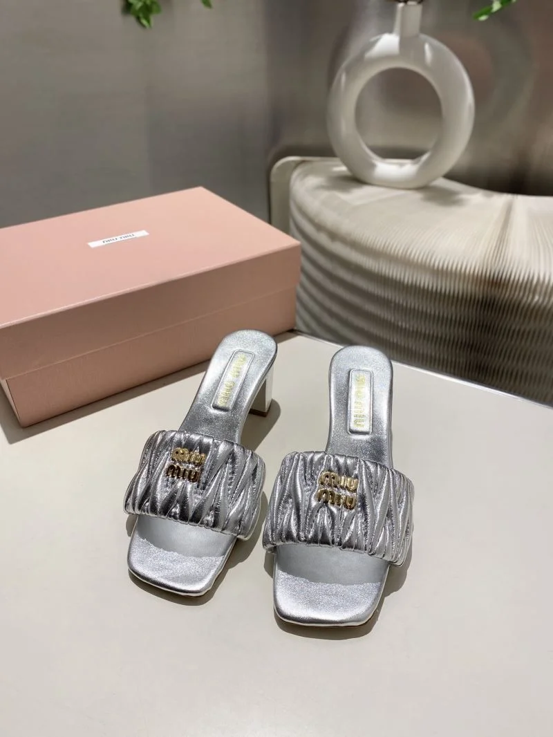 Miu Miu Sandals Contemporary 6172