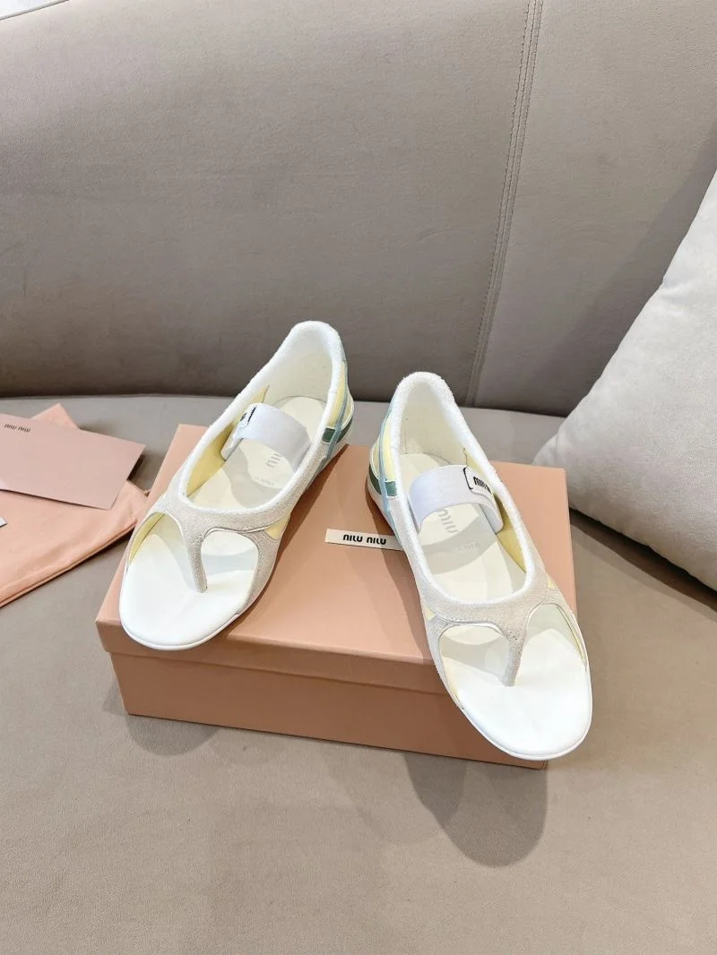 Miu Miu Sandals Functional 6121