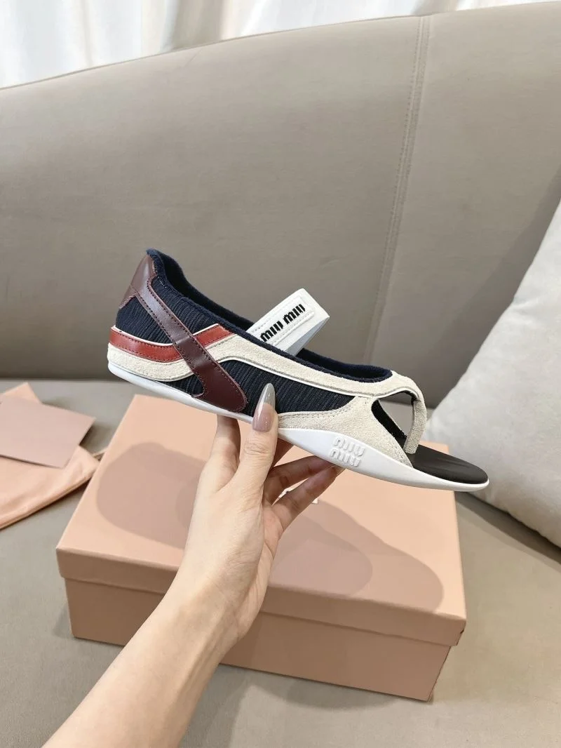Miu Miu Sandals Durable 6214