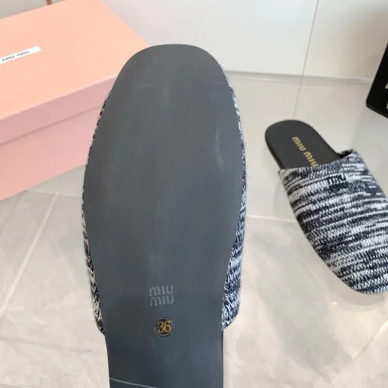 Miu Miu Sandals Breathable 6161
