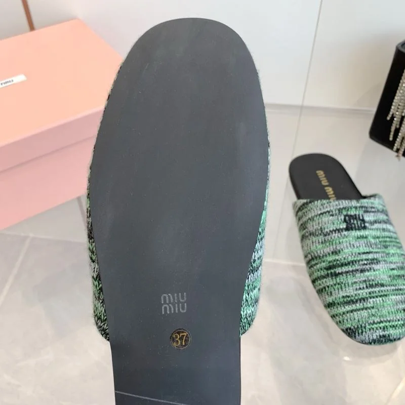 Trendy Miu Miu Sandals 6109