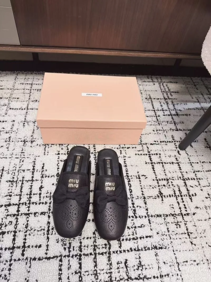 Attractive Miu Miu Sandals 6111