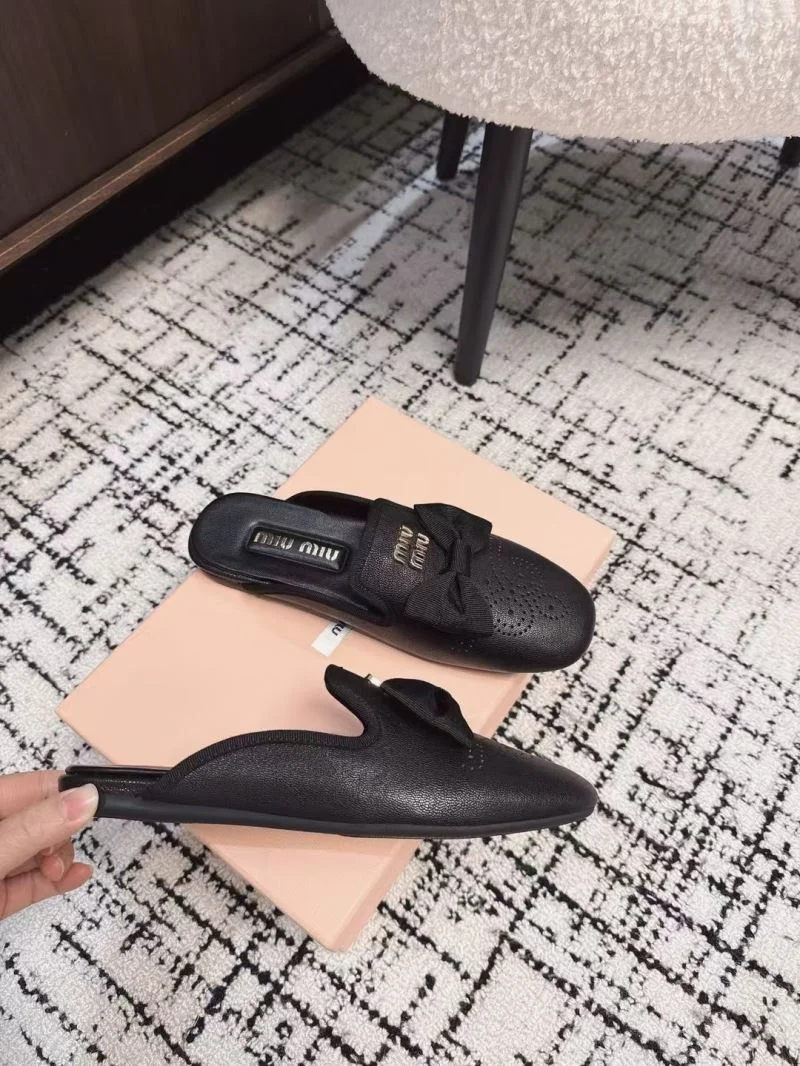 Attractive Miu Miu Sandals 6111