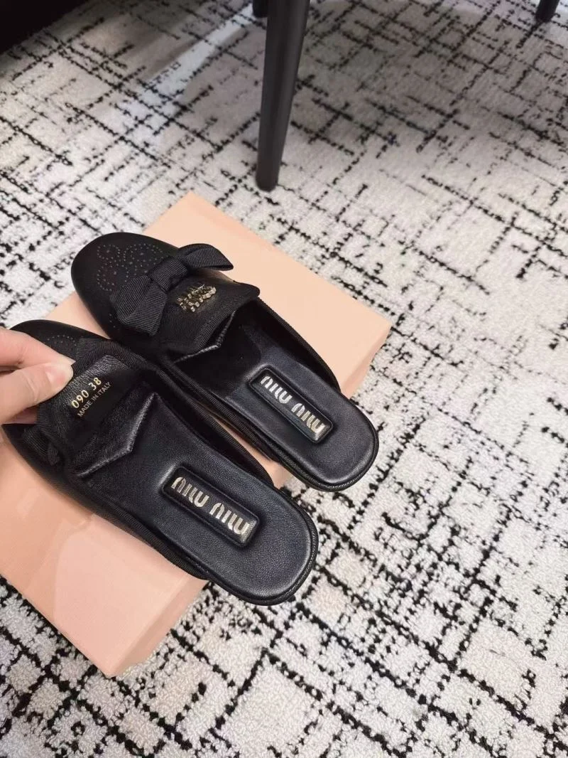 Attractive Miu Miu Sandals 6111