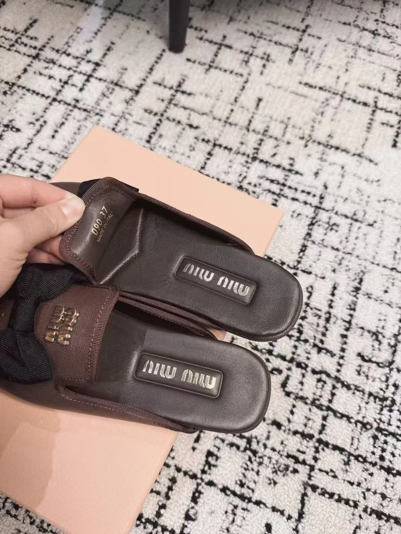 Miu Miu Sandals Snug 6113