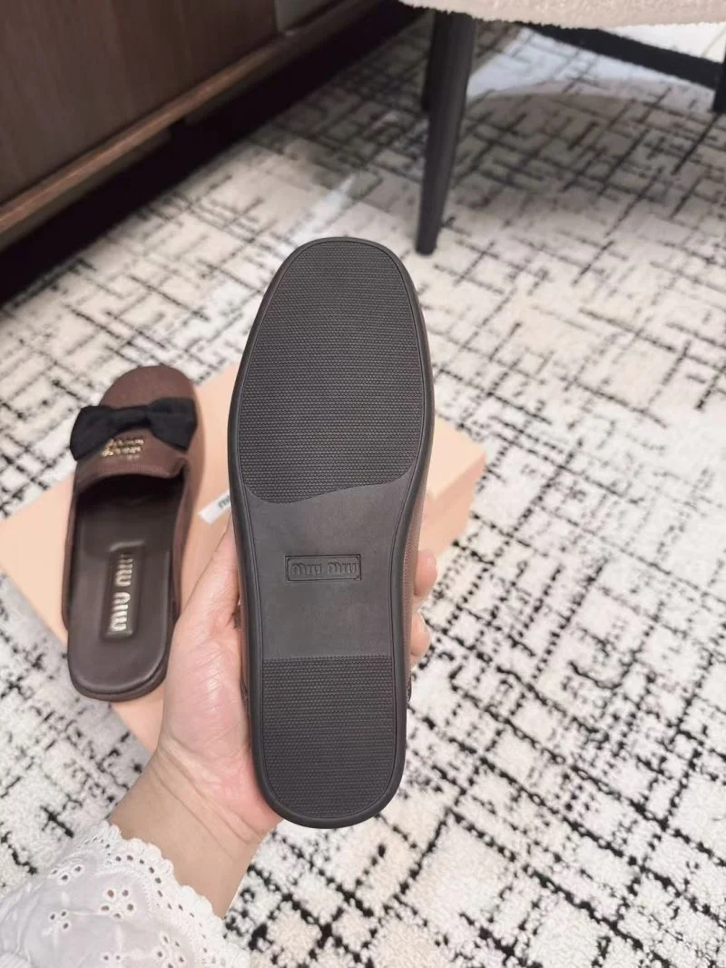Miu Miu Sandals Snug 6113
