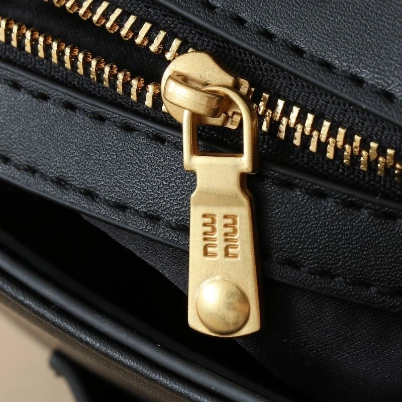 WellDesigned Miu Miu Satchel Bags 87349