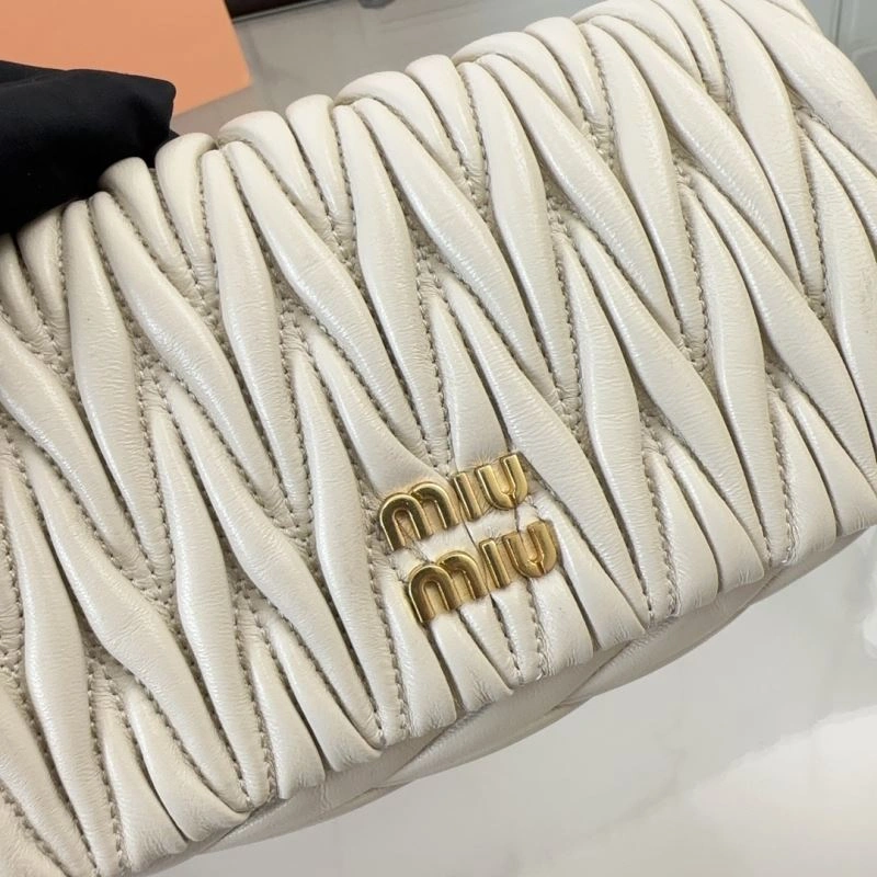 Casual Miu Miu Satchel Bags 58219