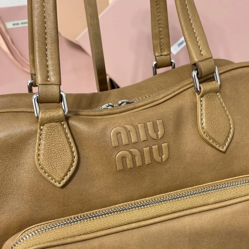 Minimalist Miu Miu Satchel Bags 43541