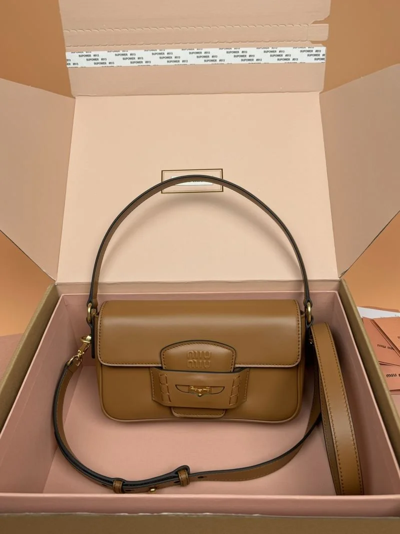 Miu Miu Satchel bags Durable 56033