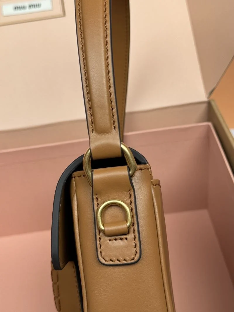 Miu Miu Satchel bags Durable 56033
