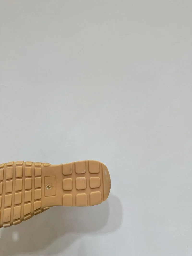 Breathable Miu Miu Shoes 7517