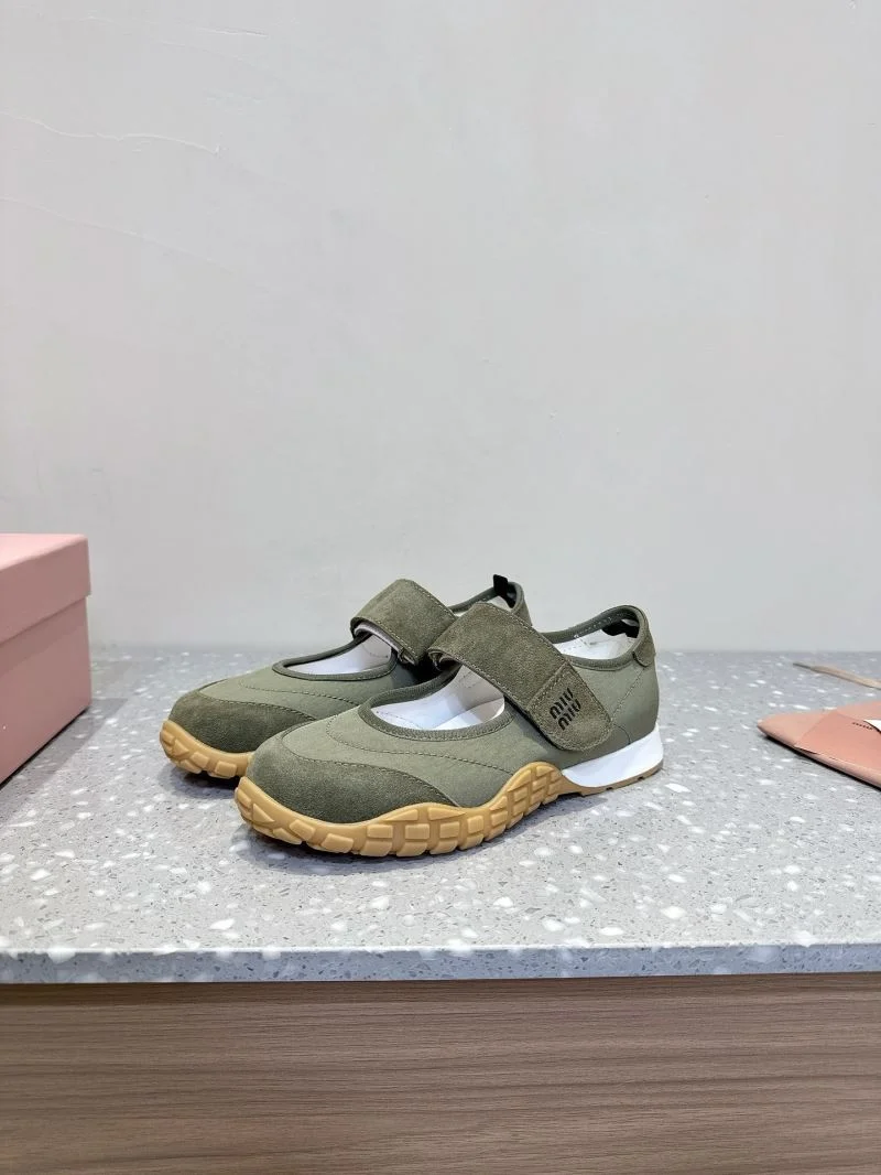Miu Miu Shoes Casual 7511