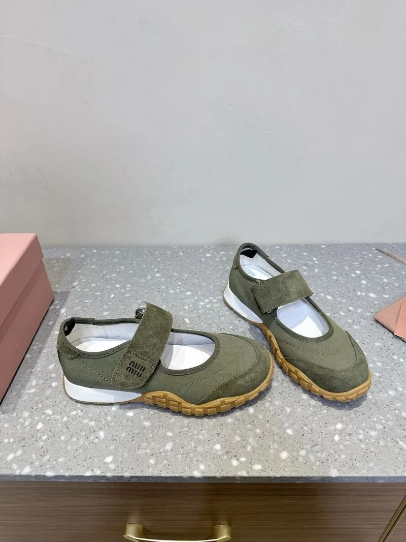 Miu Miu Shoes Casual 7511
