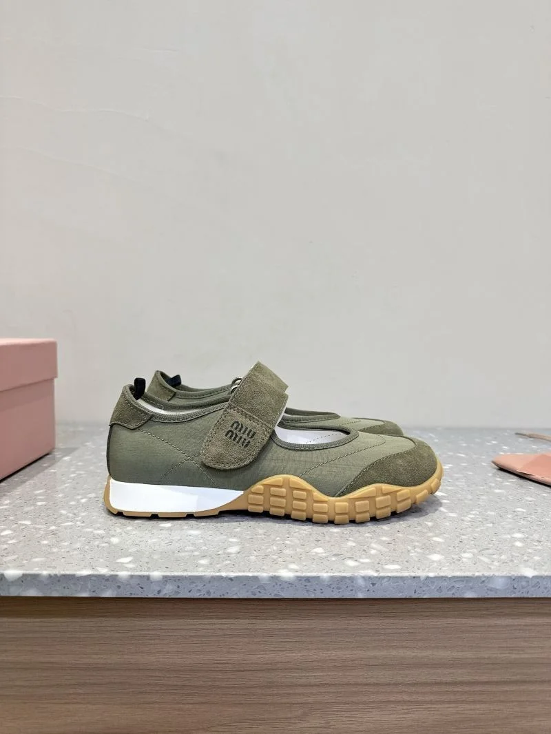 Miu Miu Shoes Casual 7511