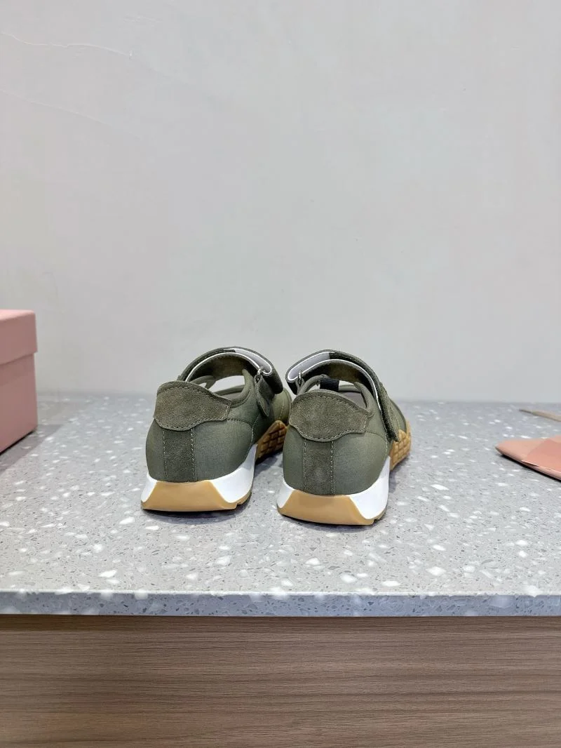 Miu Miu Shoes Casual 7511