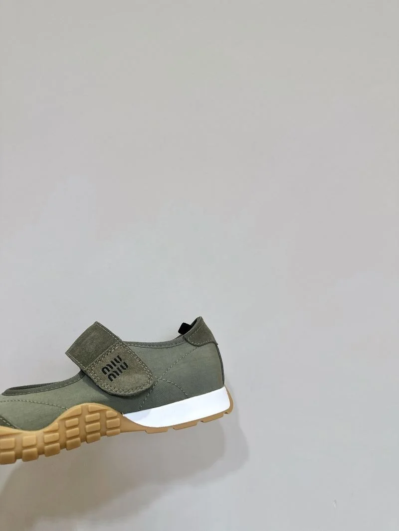 Miu Miu Shoes Casual 7511
